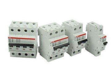 浪涌保護器怎么配斷路器或熔斷器，防雷器配多大空開？